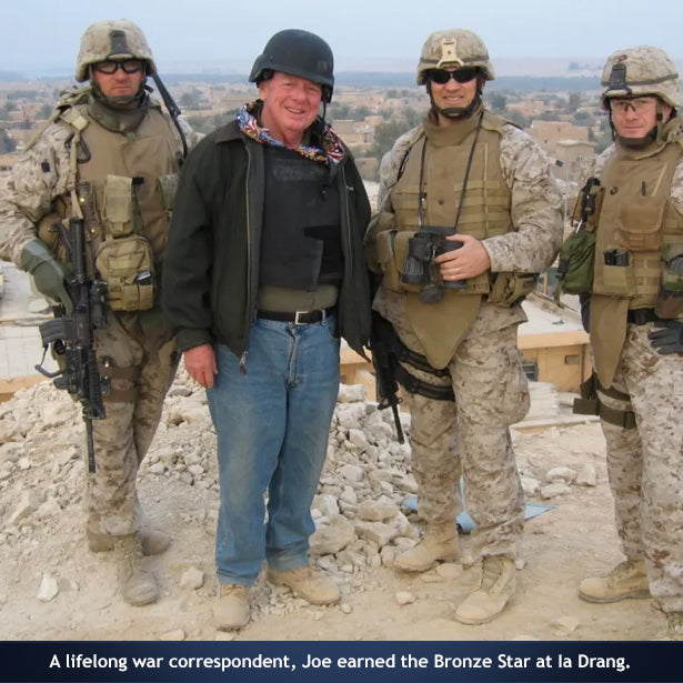 Joe Galloway with US Marines